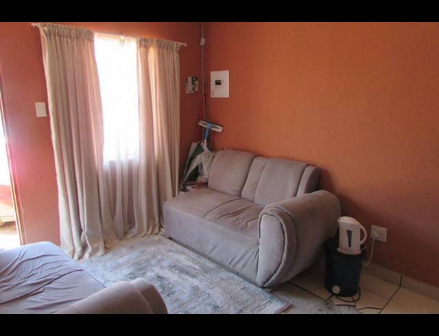 2 BEDROOM HOUSE FOR SALE IN KAMAGUGU